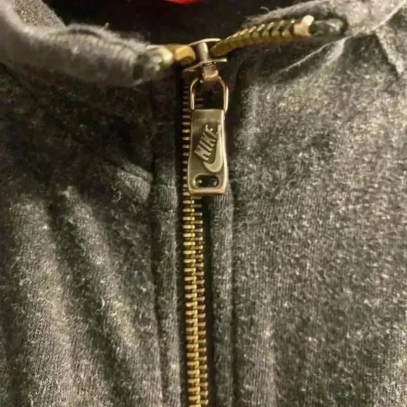 Womens Nike zippered front drawstring hoodie jacket in gray front pockets MEDIUM - Picture 3 of 9